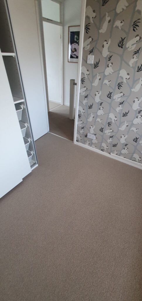 Brockway Carpets Cotswolds Elkstone 0003 Installation In Wandsworth - Carpet - Wandsworth - Residential