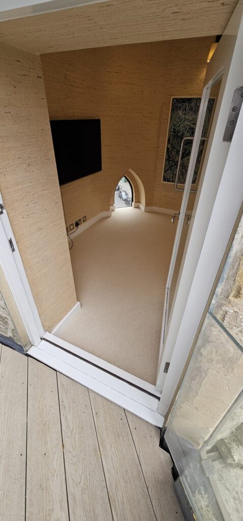Cavalier Carpets Lupo Mast Installation In Richmond - Carpet - Richmond - Residential