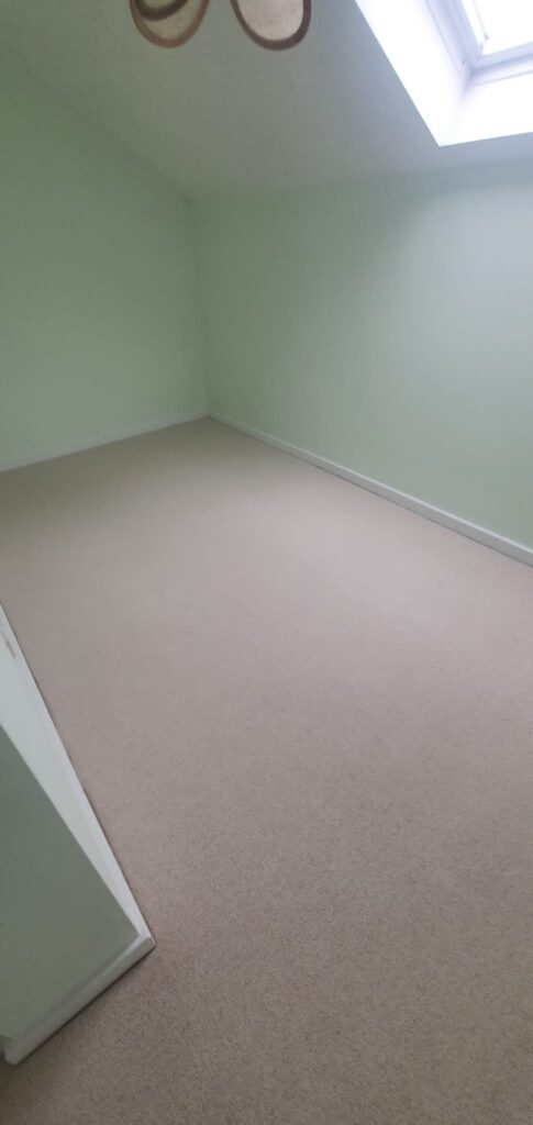 Clarendon Carpets Mayfair Ivory Installation In Wimbledon - Carpet - Mayfair - Wimbledon - Residential