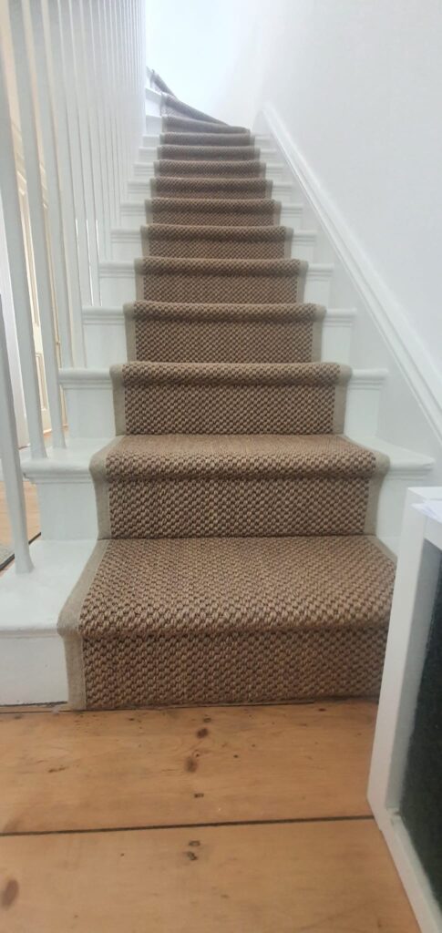 Crucial Trading Oriental Antique Gold Installation In Southwark - Carpet - Southwark - Residential
