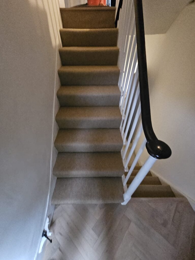 Fibre Carpets Flatweave Classics Small Boucle Ochre Fitting In Lambeth - Carpet - Lambeth - Residential