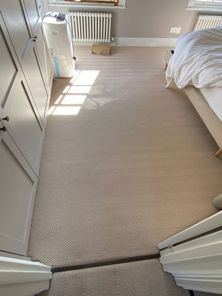 Fibre Carpets Re - Vive Wool - Look Chevron Teak Carpet Fitting In Canary Wharf - Carpet - Canary Wharf - Residential