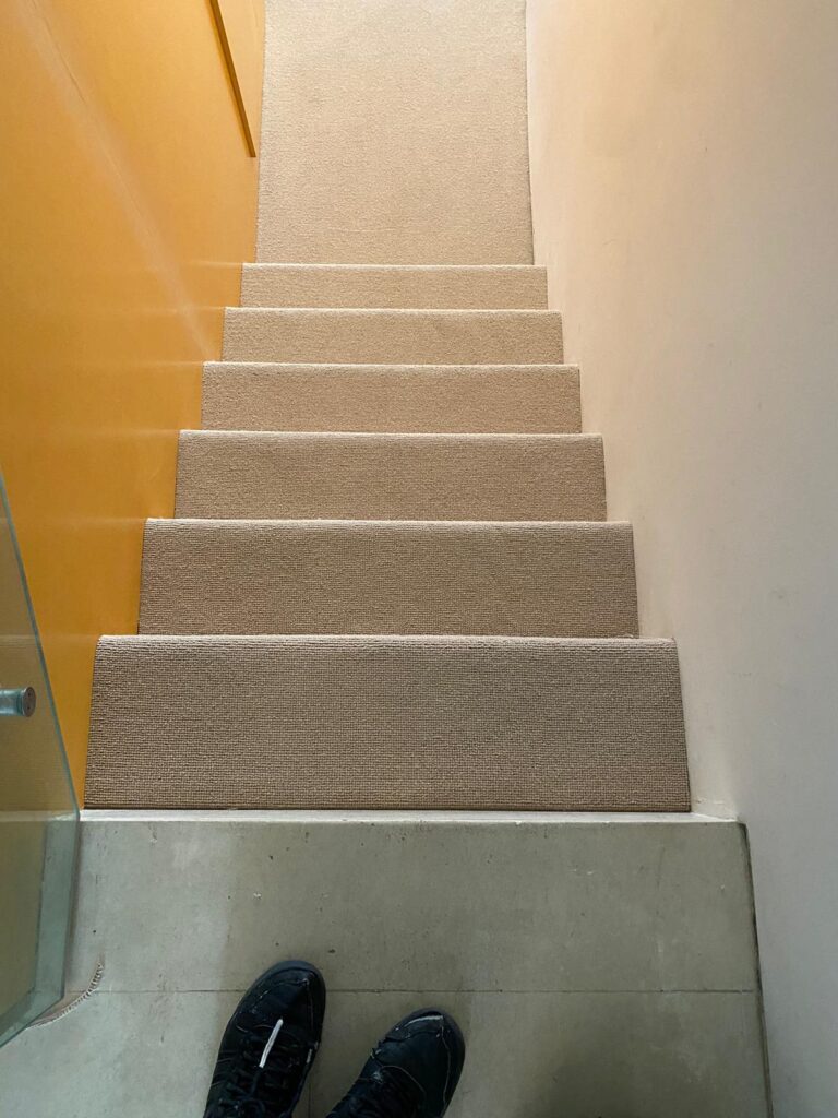 Hugh Mackay Carpets Deco Plains Biscuit Installation In Belgravia - Carpet - Belgravia - Residential