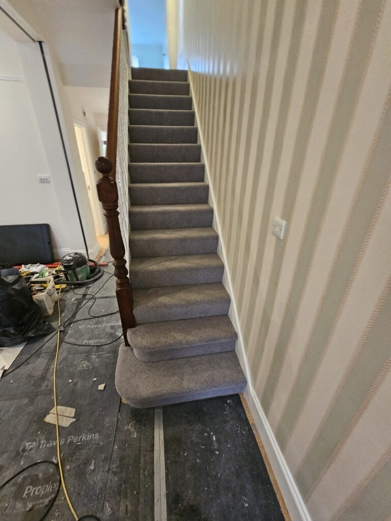 Hugh Mackay Carpets Durham Twist Silver Satin Installation In Belgravia - Carpet - Belgravia - Residential