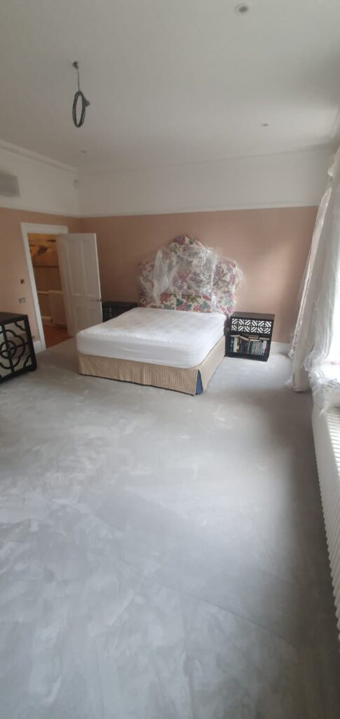 Itc Natural Luxury Flooring Chablis 130103 Antique Installation In Wimbledon - Carpet - Wimbledon - Residential