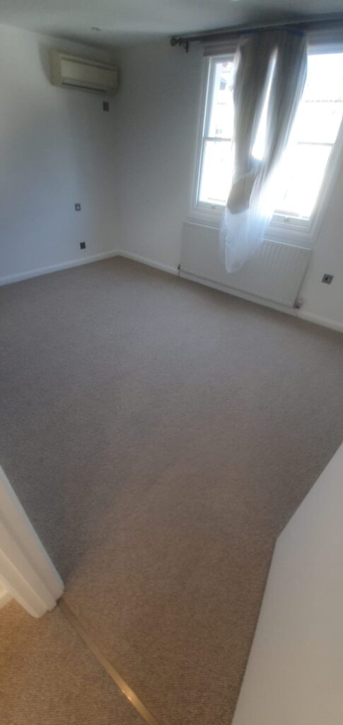 Kersaint Cobb Studio Craft Woven Tone Carpet Installation In Earls Court - Carpet - Earls Court - Residential
