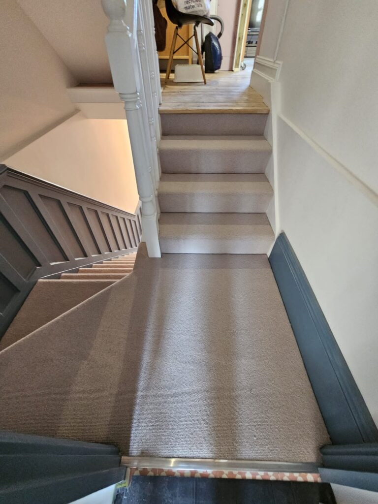 Telenzo Carpets Chelsea Humus Installation In Clapham - Carpet - Chelsea - Clapham - Residential