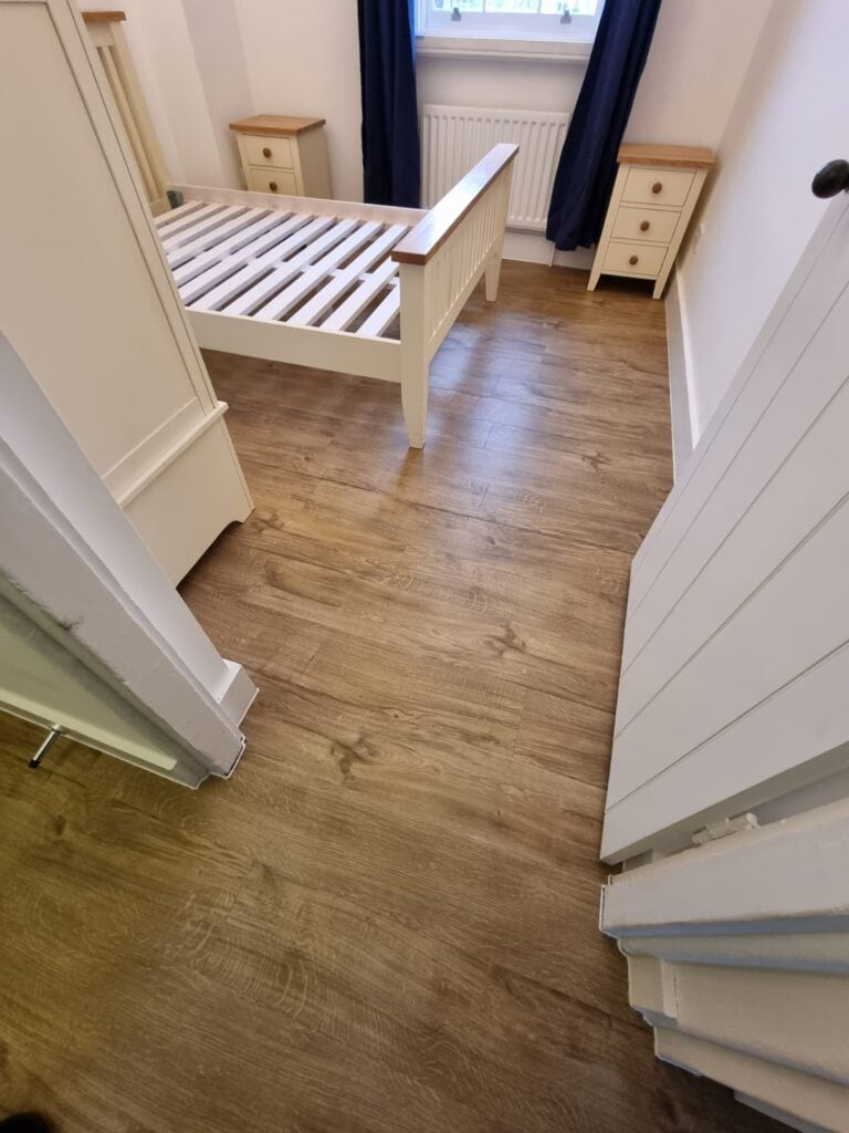 Amtico Spacia Featured Oak In Camden - Luxury Vinyl Tile (LVT) Flooring - Camden - Residential
