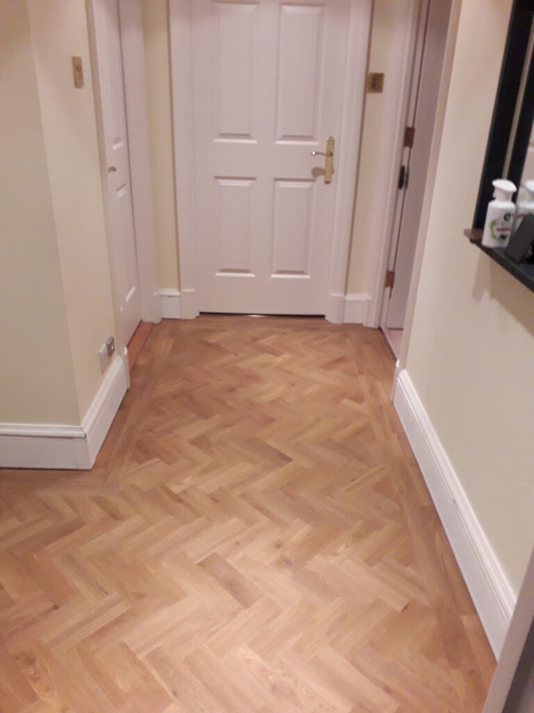 Amtico Installation In Farringdon - Luxury Vinyl Tile (LVT) Flooring - Farringdon - Residential