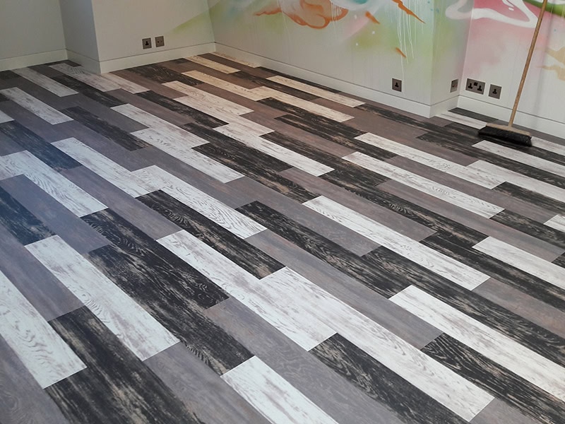 Amtico - Luxury Vinyl Tile (Lvt) Flooring - Home 41701 - Luxury Vinyl Tile (LVT) Flooring - Residential