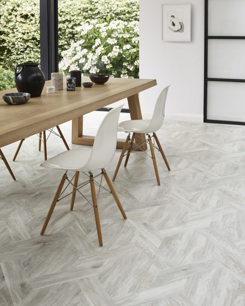 Amtico - Signature Castel Weave - Luxury Vinyl Tile (LVT) Flooring - Vinyl Flooring