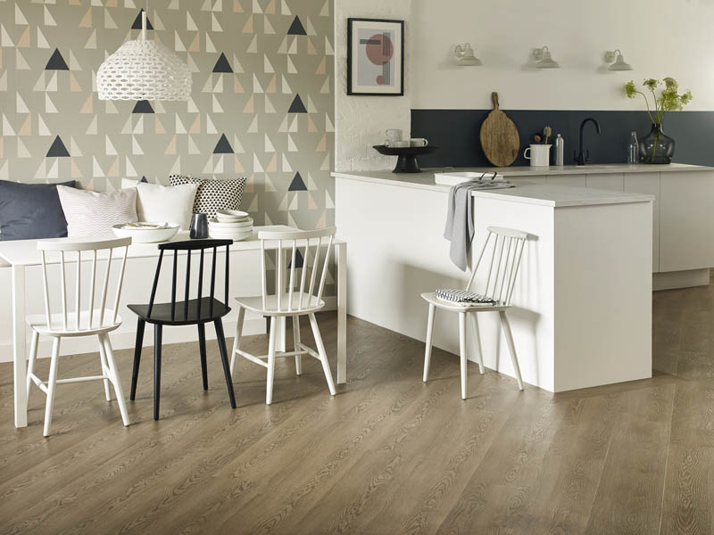 Amtico - Barrel Oak Dovetail - Luxury Vinyl Tile (LVT) Flooring - Vinyl Flooring - Wood Flooring