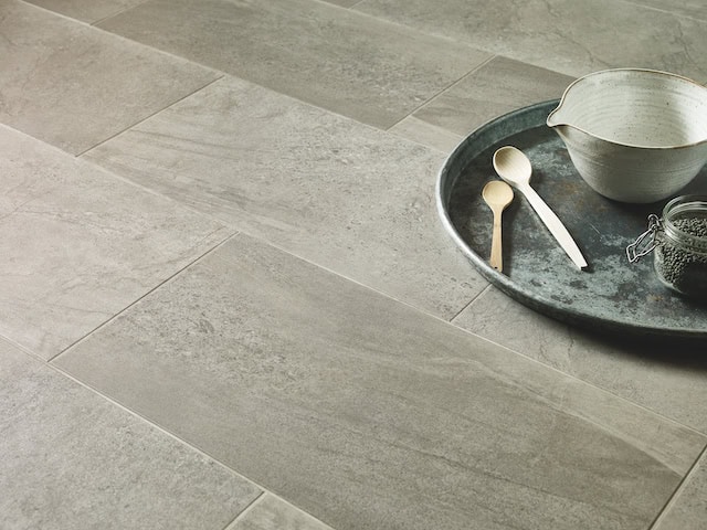 Amtico Form Mineral in Broken Bond Laying Pattern - Luxury Vinyl Tile (LVT) Flooring - Vinyl Flooring
