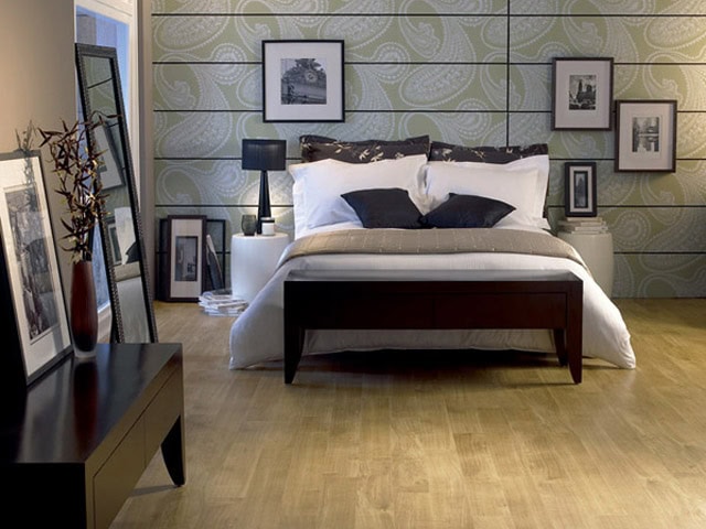 Amtico Golden Oak - Luxury Vinyl Tile (LVT) Flooring - Porcelain Tile Flooring - Vinyl Flooring - Wood Flooring