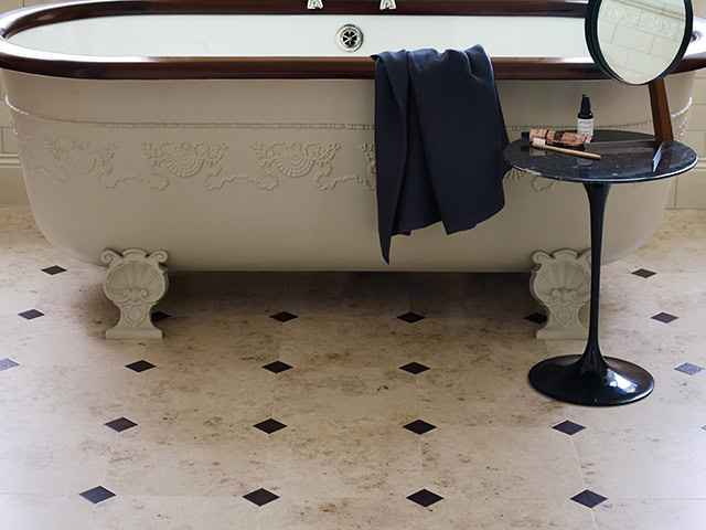 Amtico - Signature AR0SJA34 Jura Grey AR0W7700 Dark Walnut Key Stone AR0D2501 - Luxury Vinyl Tile (LVT) Flooring - Vinyl Flooring