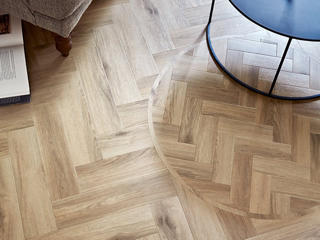 Amtico - Signature AR0W8150 - AR0D6000 - AR0MC160 & AR0W8150 - Luxury Vinyl Tile (LVT) Flooring - Vinyl Flooring - Wood Flooring