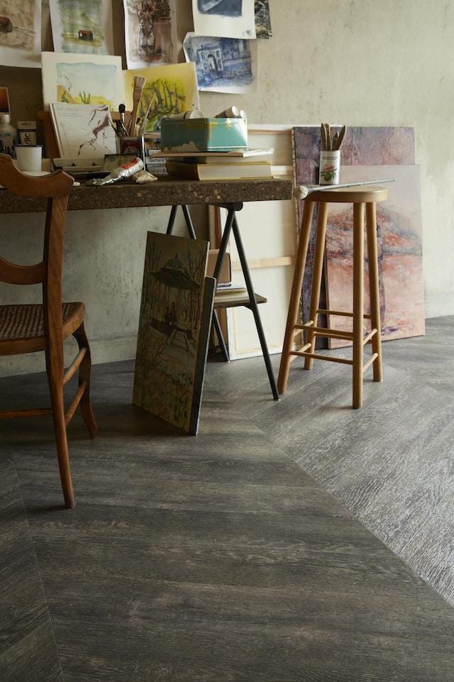 Amtico Signature AR0W8310 - Luxury Vinyl Tile (LVT) Flooring - Vinyl Flooring