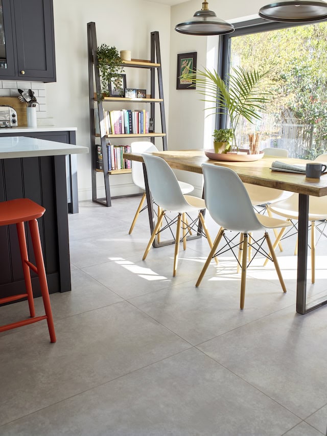 Amtico Spacia Villa Concrete SS5S2612 - Luxury Vinyl Tile (LVT) Flooring - Vinyl Flooring