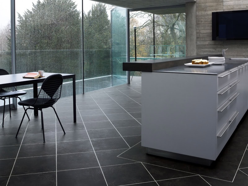 Karndean - Da Vinci Stone Tiles - CK25 Noir - Luxury Vinyl Tile (LVT) Flooring - Porcelain Tile Flooring - Vinyl Flooring