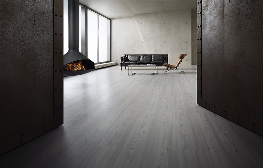 Amtico - Chalked Pine - Landscape - Luxury Vinyl Tile (LVT) Flooring - Vinyl Flooring - Wood Flooring