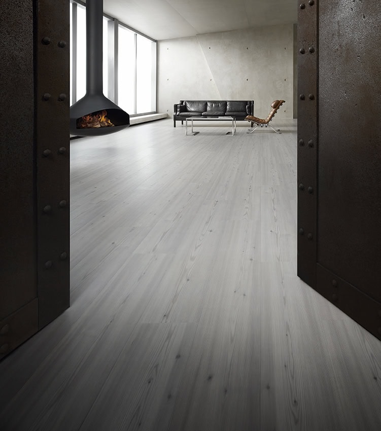Amtico - Chalked Pine - Portrait - Luxury Vinyl Tile (LVT) Flooring - Vinyl Flooring - Wood Flooring