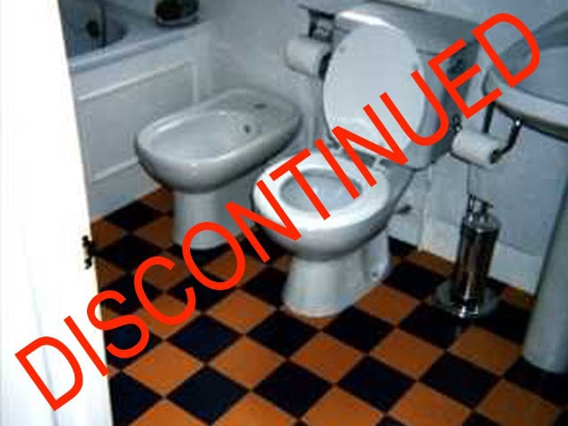 Dalsouple Rubber - Blue & Yellow Bathroom - Rubber Flooring