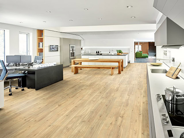 Egger - ED4038 Oak Elegant Sand - Wood Flooring