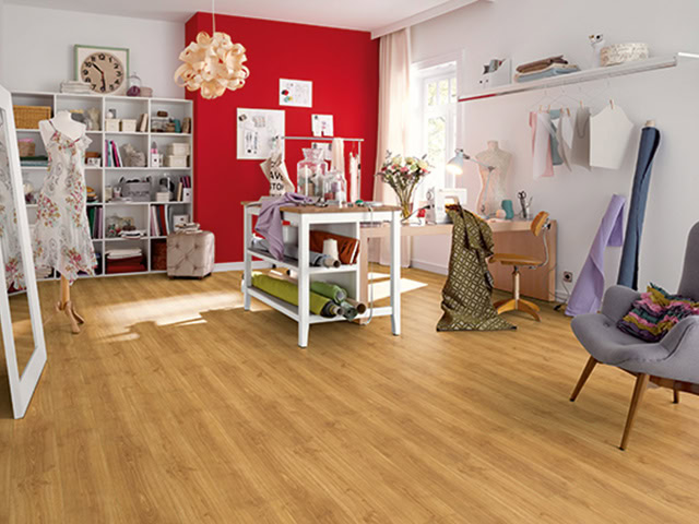 Egger - H1008 Oak Planked Honey - Wood Flooring