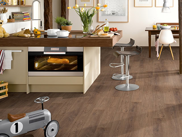 Egger - H2713 Bourbon Oak Dark - Wood Flooring