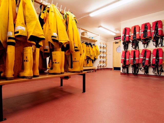 Flowcrete - RNLI - Flowfast - Resin Flooring