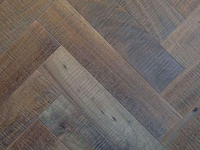 Heywood Vloeren - Slatewood Herringbone 'Twilight' - Wood Flooring