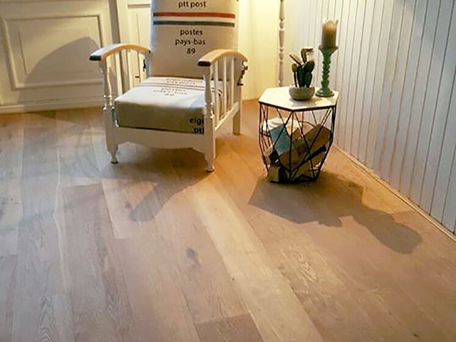 Lionvest Trading - Lalegno - Invisible - Wood Flooring