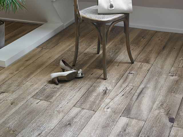 Lionvest Trading - Lalegno - Nov Barn Carb - Wood Flooring