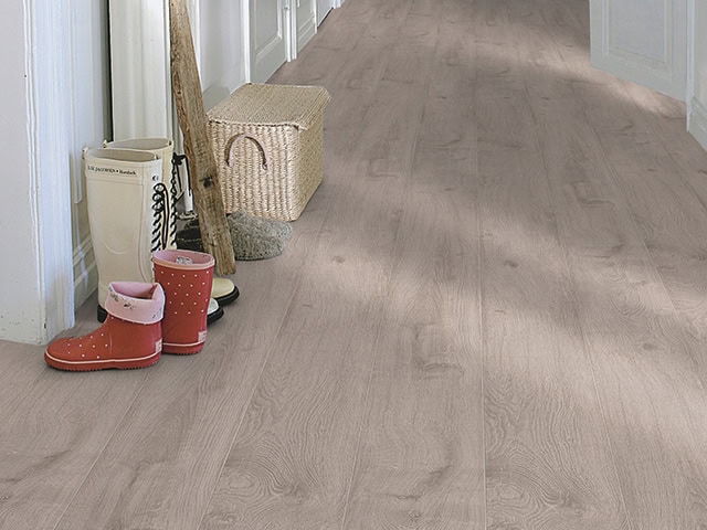 Pergo - Laminate - Classic Plank 2V Endless Plank - L0X05 - 01768 - Laminate Flooring