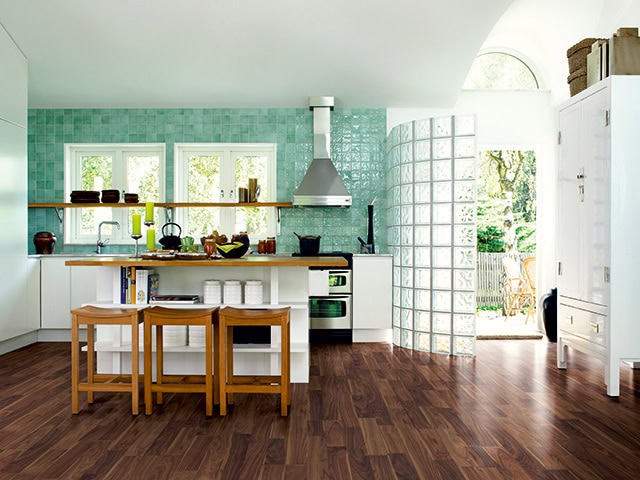 Pergo - Laminate - Classic Plank - L0X01 - 01471 - Laminate Flooring
