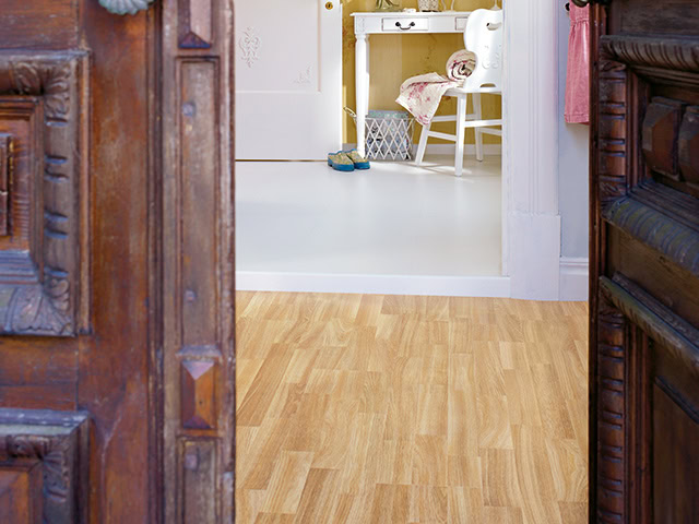 Pergo - Laminate - Classic Plank - L0X01 - 01789 - Laminate Flooring