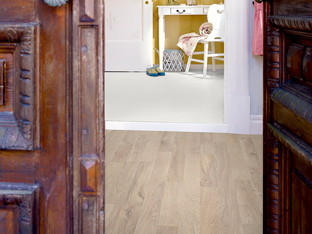 Pergo - Laminate - Classic Plank - L0X01 - 01797 - Laminate Flooring