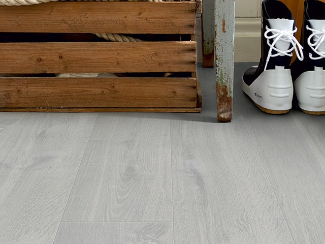 Pergo - Laminate - Modern Plank - L0X31 - 03367 - Laminate Flooring