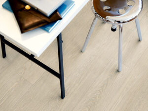 Pergo - Vinyl - Classic Plank - VXX07 - 40013 - Laminate Flooring