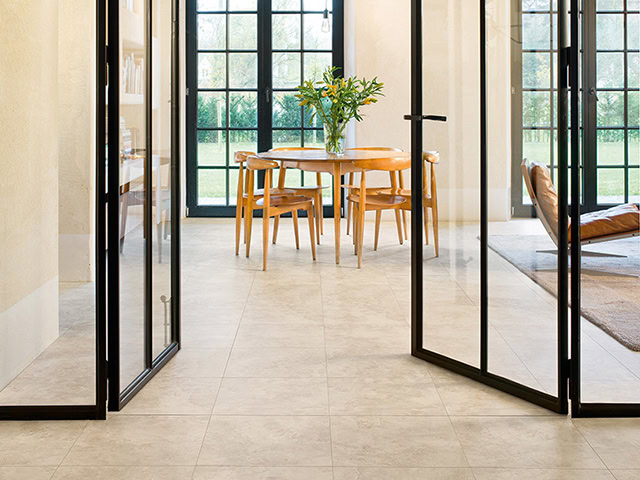 Quick - Step - Impressive - EXQ1556 - Laminate Flooring - Luxury Vinyl Tile (LVT) Flooring