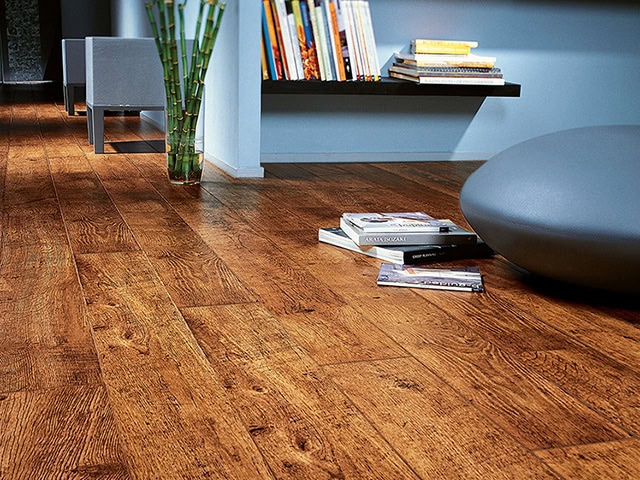 Quick - Step - Perspective - UF861 - Laminate Flooring - Luxury Vinyl Tile (LVT) Flooring