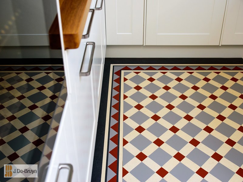 Marmoleum RD109 Paired With RDB203 Border - Marmoleum Flooring