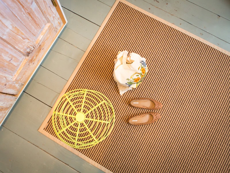 VM Carpets - Ruska Musta Beige - Carpet