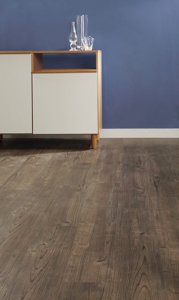 Amtico - Smoked Cedar - Luxury Vinyl Tile (LVT) Flooring - Vinyl Flooring - Wood Flooring