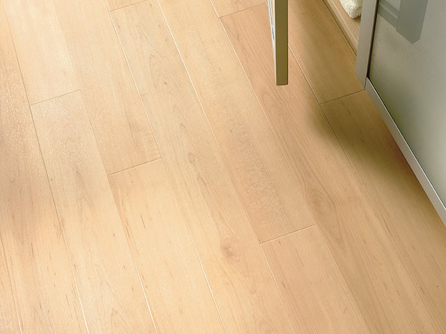 Amtico - Warm Maple - Luxury Vinyl Tile (LVT) Flooring - Vinyl Flooring - Wood Flooring