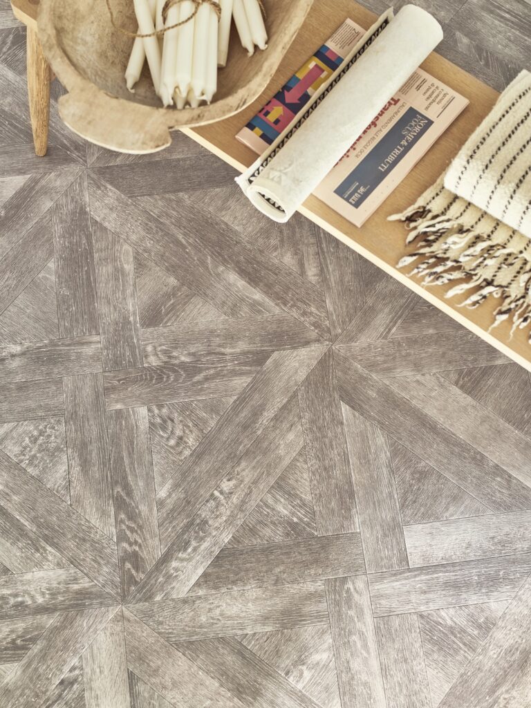 Amtico - Winter Oak Detail 153 RT Multi - Luxury Vinyl Tile (LVT) Flooring - Vinyl Flooring - Wood Flooring