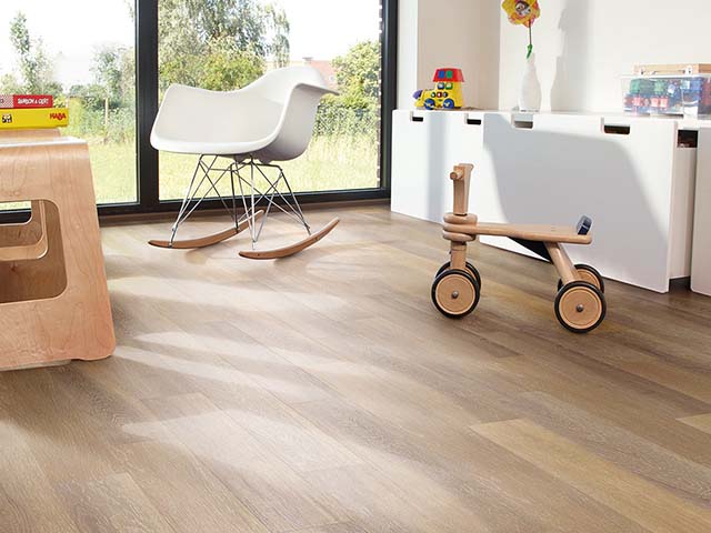 J2 Flooring - Bleached Oak - Vinyl Flooring - Wood Flooring