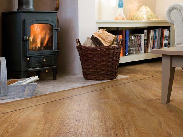 J2 Flooring - Warm Oak - Vinyl Flooring - Wood Flooring