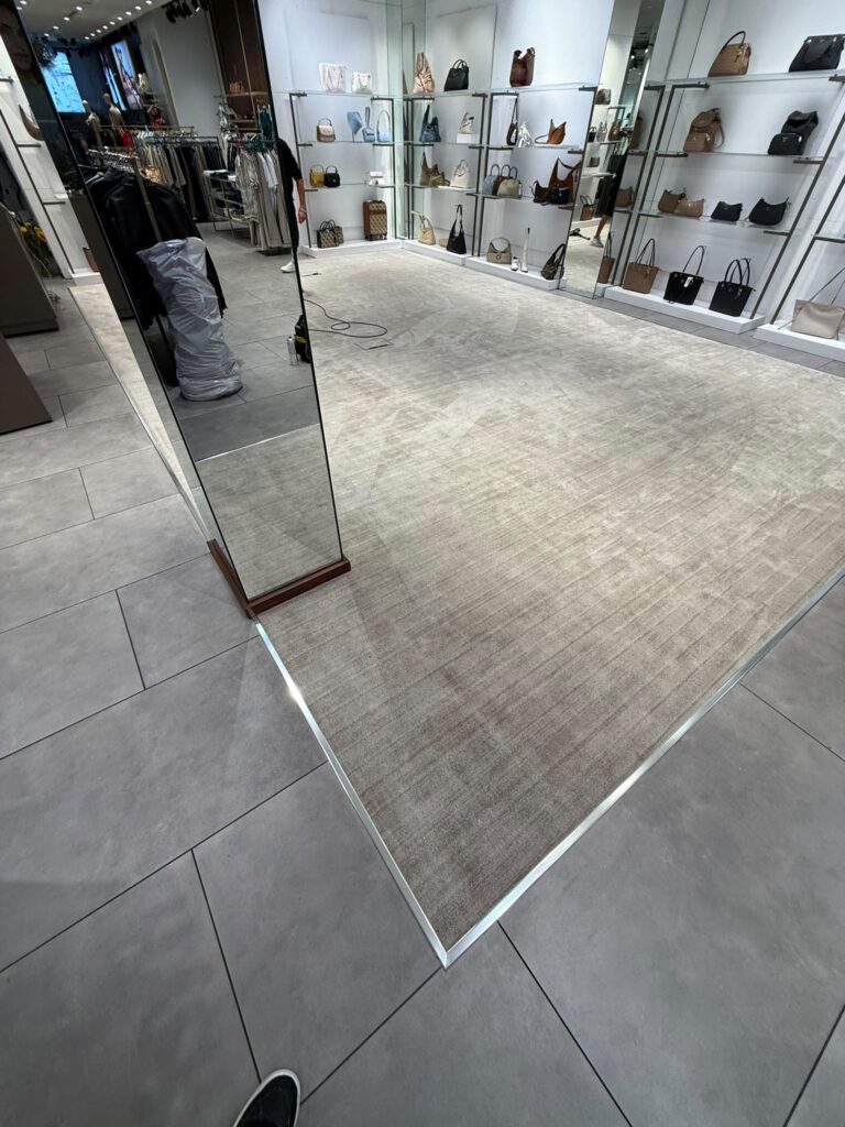 Van Besouw 2302-530 Carpet Installation in Mayfair