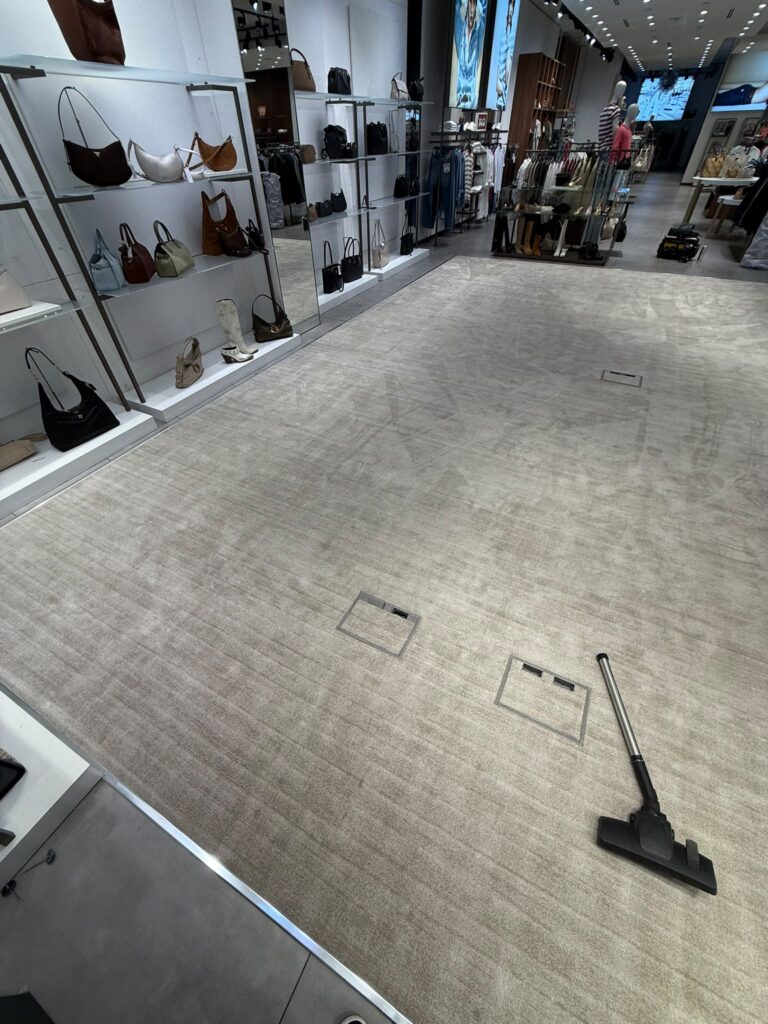 Van Besouw 2302-530 Carpet Installation in Mayfair